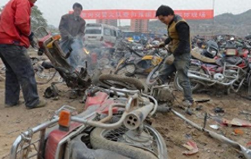 一家报废摩托车回收站，是如何做到年利润百万的？