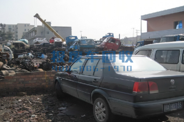 巫山县自愿报废汽车有补贴吗,小轿车报废一辆给多少钱